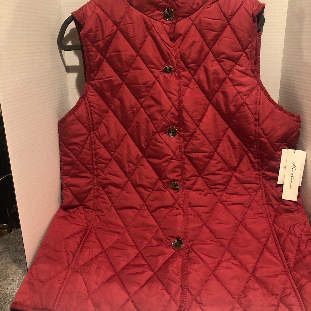 NWTags…. KennethCole Vest